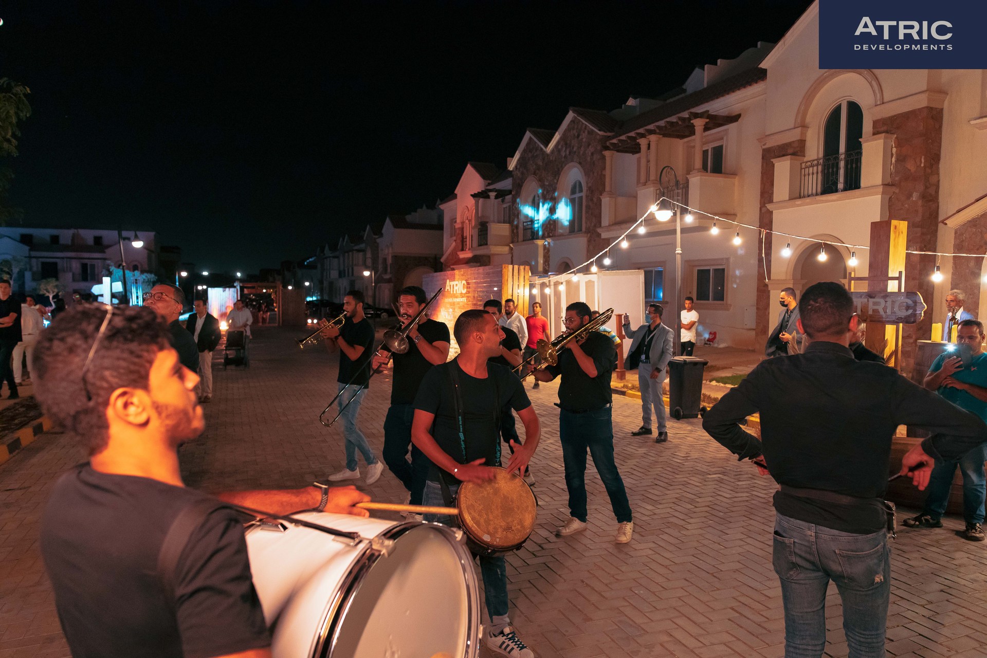 Live music during the Divina Gardens New Beginnings event
