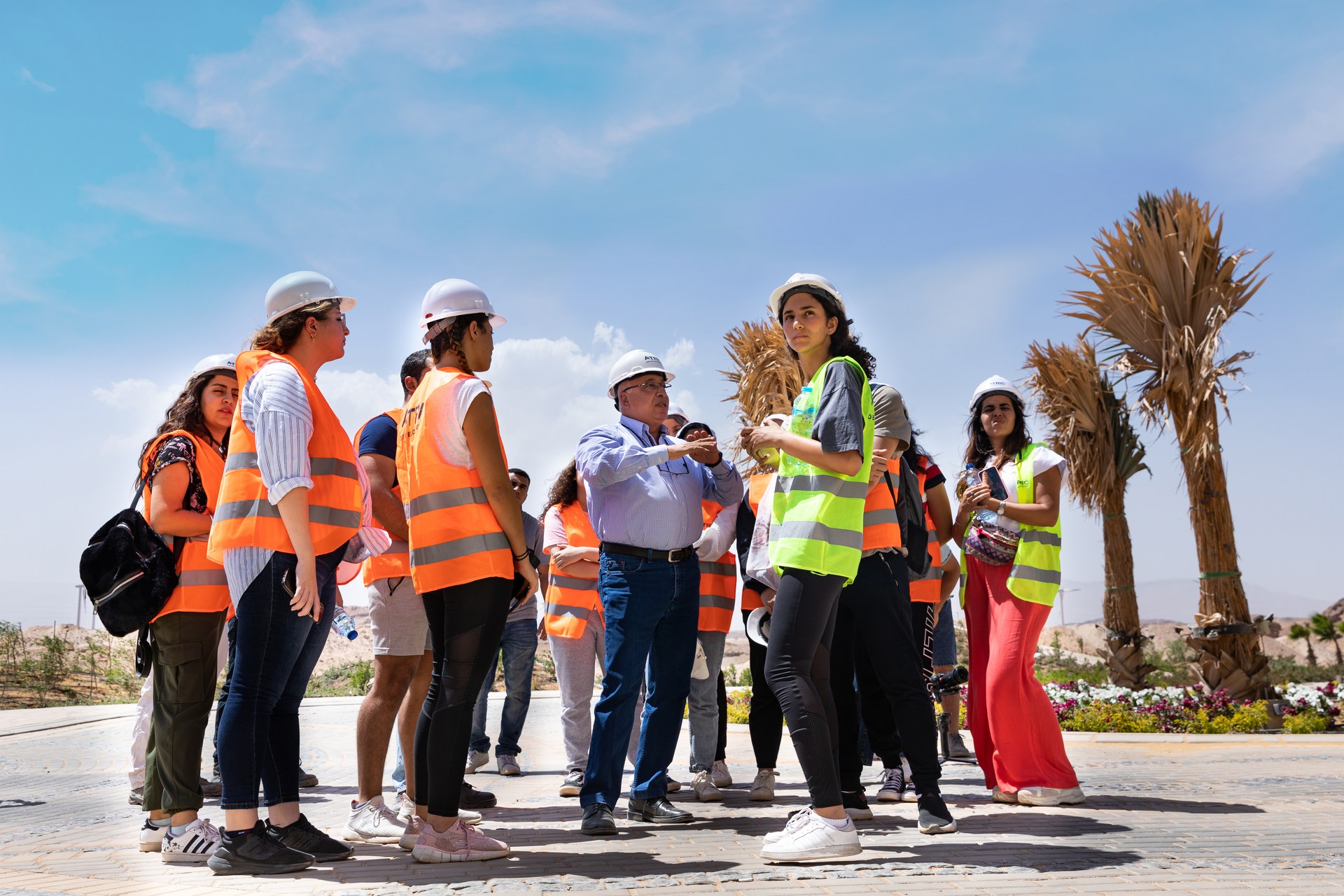 GUC students in safety gear during a guided BOHO Sokhna site visit